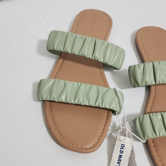 OLD NAVY Faux Leather Ruched Flat Sandals Double Strap 10 Pale Glass Green NWT - Picture 3 of 15